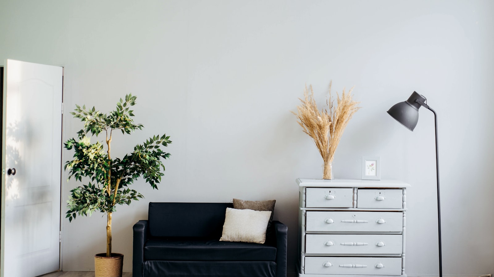 Hardwood floor in a furnished room